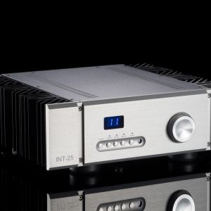 PassLabs Int25 Integrated Amplifier