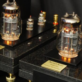 Ancient Audio Single Six
